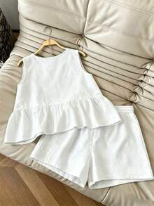 Resyla [Printed Design] Women's Floral Ruffle Blouse And Shorts 2 Pieces Casual Cute Outfit Picnic White Floral Summer Set - Multicolor - View 3