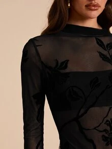 SHEIN BAE 女款黑色天鵝絨提花半透連身衣，適合秋冬穿著，日常穿搭、休閒外出或朋友聚會皆宜 - 黑色 - 查看 7