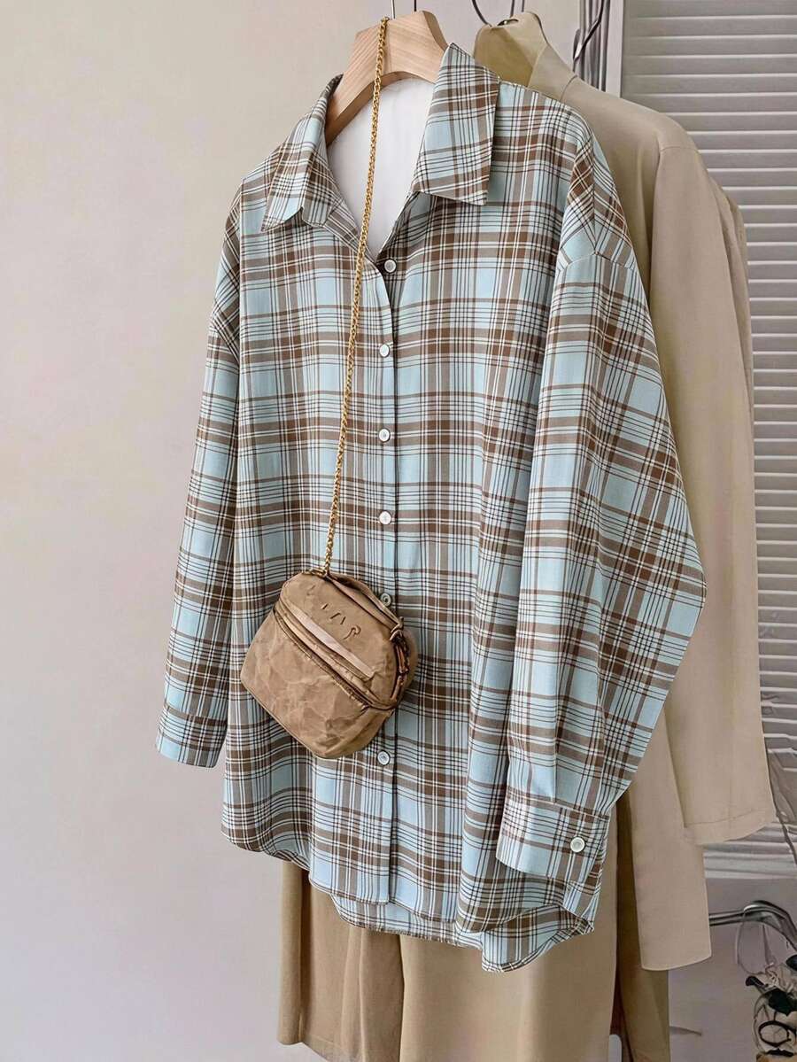 SHEIN LUNE 大碼格紋印花落肩襯衫,無內搭 T 恤,秋季辦公室早午餐正式穿搭,1920 年代復古藍白休閒優雅風 - 彩色 - 查看 1