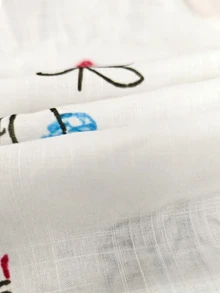 Franclia 【印花設計】女款時尚休閒法式極簡浪漫度假風花卉印花長袖鈕扣襯衫，適合早午餐，白色花卉，秋季 - 白色 - 查看 4
