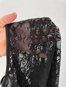StreetHx Women's Fashionable Sheer Black Crew Neck Long Sleeve Lace Top - Black - View 8