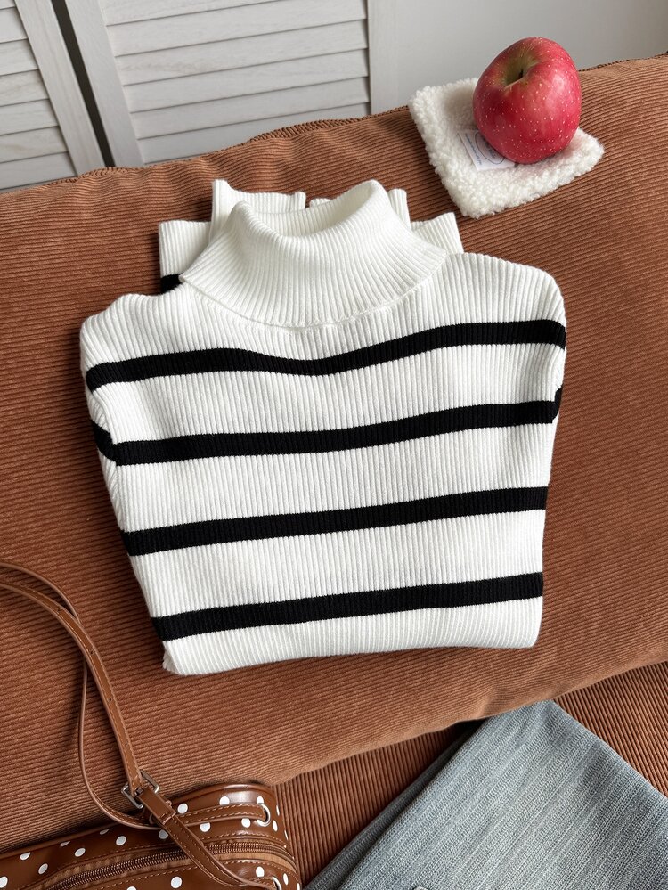 Comfortcana Plus Size Autumn/Winter Versatile All-Match Black & White Striped Thin Turtleneck Striped Base Layer Sweater - Black and White - View 6