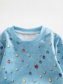 SHEIN Elladie kids 復古淺藍印花套裝，休閒圓領長袖衛衣搭配喇叭長褲，適合秋冬日常、街頭、校園返校季穿搭，精緻吸睛，輕鬆打造甜酷女孩造型，拍照效果出色 - 藍色 - 查看 4