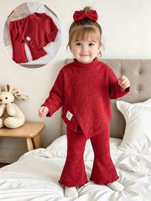 SHEIN 2Pcs Toddler Girl Top Flare Pants Cute Red Textured Knit Asymmetrical Hem Ruffle Long Sleeve Mock Neck Thick Holiday Party Fall Sweaters Set - Red - View 1
