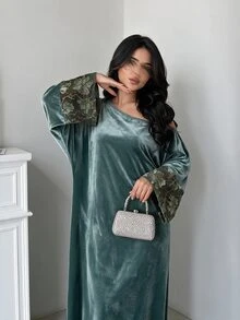Yasveil 女款綠色植絨長袖拼接花卉直筒優雅浪漫阿拉伯風洋裝 - 綠色 - 查看 8