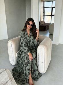 Yasmyna Modest Elegant Women's Mimosa Green Leaf Print Open Front Abaya , Wide Flare Sleeve Loose Fit Maxi Robe, Islamic Modest Wear For Daily - Mint Green - View 2