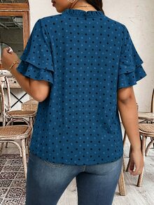 SHEIN LUNE 大尺碼女款時尚襯衫，荷葉邊飾邊、缺口V領、雙層荷葉袖、拼接垂墜設計，修身顯瘦，春夏休閒街頭風與度假風 - 水鴨藍 - 查看 2