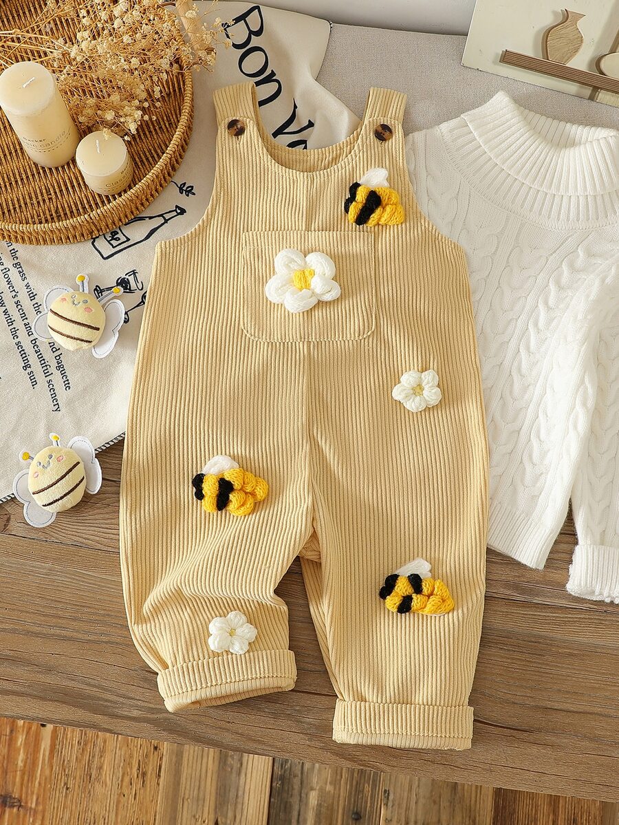 SHEIN Playful Pals 0-3歲女嬰春秋款3D毛絨花朵與小蜜蜂燈芯絨連身褲,胸前口袋裝飾,適合日常穿著,為寶寶衣櫥增添更多選擇 - 黃色 - 查看 1