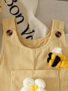 SHEIN Playful Pals 0-3歲女嬰春秋款3D毛絨花朵與小蜜蜂燈芯絨連身褲，胸前口袋裝飾，適合日常穿著，為寶寶衣櫥增添更多選擇 - 黃色 - 查看 6
