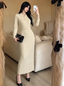 Modelyn فستان كنزة بياقة وخصر مشدود للنساء، خريف/شتاء - لون مشمشي - مشاهدة 1