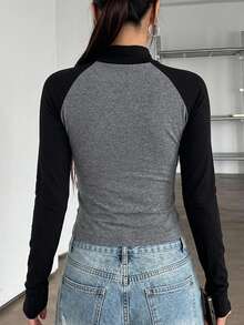 DAZY Women's Colorblock Fitted Slim-Fit Casual Sports T-Shirt, Pure Cotton Fabric Long Sleeve Fall - Grey - View 2