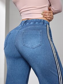 Flexra 女款彈性腰休閒百搭喇叭牛仔褲 - 藍色 - 查看 3