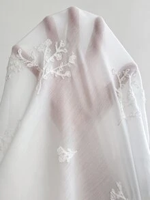 SHEIN 孕婦純色長洋裝，刺繡圖案，蕾絲裝飾，舒適休閒 - 白色 - 查看 4
