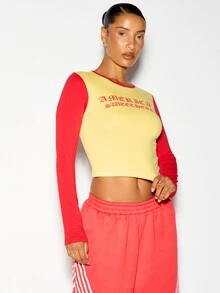 SUMWON America's Sweetheart Gothic Text Chest Print Color Block Crop Long Sleeve Crew Neck Top With Contrast Red Sleeves - Multicolor - View 4