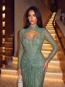Firerie فستان نسائي أنيق فاخر بلون الشمبانيا مزين بالخرز والتطريز من قماش شبكي مطاطي محبوك مع تفاصيل مجعدة وتصميم مرقع بياقة دائرية وأكمام قصيرة وتنورة حورية ضيقة، مناسب لمختلف المناسبات الرسمية، فستان عروس وأم شابة عصرية - أخضر - مشاهدة 5