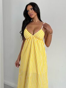 Shopreo 女士条纹露背吊带连衣裙 - 鵝黃色 - 查看 2