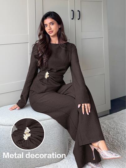 Veilorie Women's Solid Color Metal Decor Long Sleeve Top And Pants Arabic Clothing Set