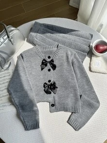SHEIN 2pcs/Set Girls' Sweater Set, Simple Round Neck Grey Long Sleeve 3D Bow Decor Cardigan Pleated Skirt, Sweet Preppy Cute Style, School Family Matching - Grey - View 4