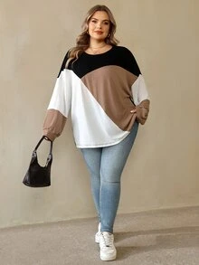 SHEIN CURVE+ بلوزة رياضية مقاس كبير بتصميم كتل لونية وياقة دائرية وأكمام فانوس، حفلة العطلات، عيد الميلاد - متعدد الألوان - مشاهدة 6