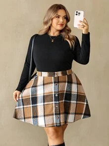 SHEIN CURVE+ Plus Size Solid Color Round Neck Top And Plaid Print Skirt Two Pieces Set, Christmas Winter - Multicolor - View 8