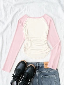 Tween Girl Black Raglan Sleeve Contrast Star Pattern Long Sleeve Crew Neck T-Shirt, Back To School Outfit T-Shirt, Street Style Versatile T-Shirt, Slim Fit Ruched Curved Hem Cropped T-Shirt - Pink - View 2