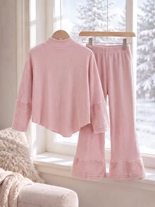 SHEIN 女童秋冬甜美蝴蝶結兩件套，半高領不對稱羅紋上衣搭配毛絨飾邊喇叭褲，柔粉色冬季款 - 粉色 - 查看 6