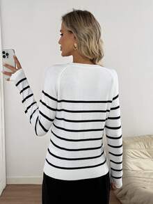 Easowa Autumn/Winter Warm Back To School Collegiate Style French Casual Black And White Striped And Long Sleeve Sweater For Women Office Brunch - Black and White - View 4