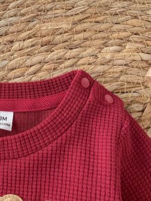 SHEIN 新生兒嬰兒秋冬深紅色熊刺繡長袖上衣與配套長褲套裝，可愛時尚極簡休閒風，適合室內與戶外活動 - 紅色 - 查看 8