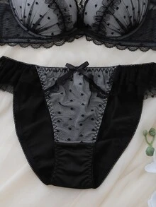 DelicateAllure 2pcs Set Lingerie Wanita Hitam dengan Kawat Penyangga, Cup Cetak Nyaman, Model Balconette, Dukungan Tinggi, Push-Up, Angkat, Ruffle, Renda, Romantis, Murni - Hitam - View 6