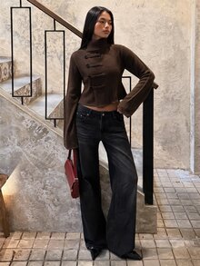 SHEIN BAE 橄欖綠女款鈕扣開襟針織外套 2026年秋季休閒V領長袖夾克 適合辦公室、週末早午餐，可搭配牛仔褲穿著 - 棕色 - 查看 3