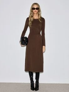 ATUI Studio Women's Solid Color Round Neck Long Sleeve Pleated Casual Mid-Length Dress - Brown - View 7