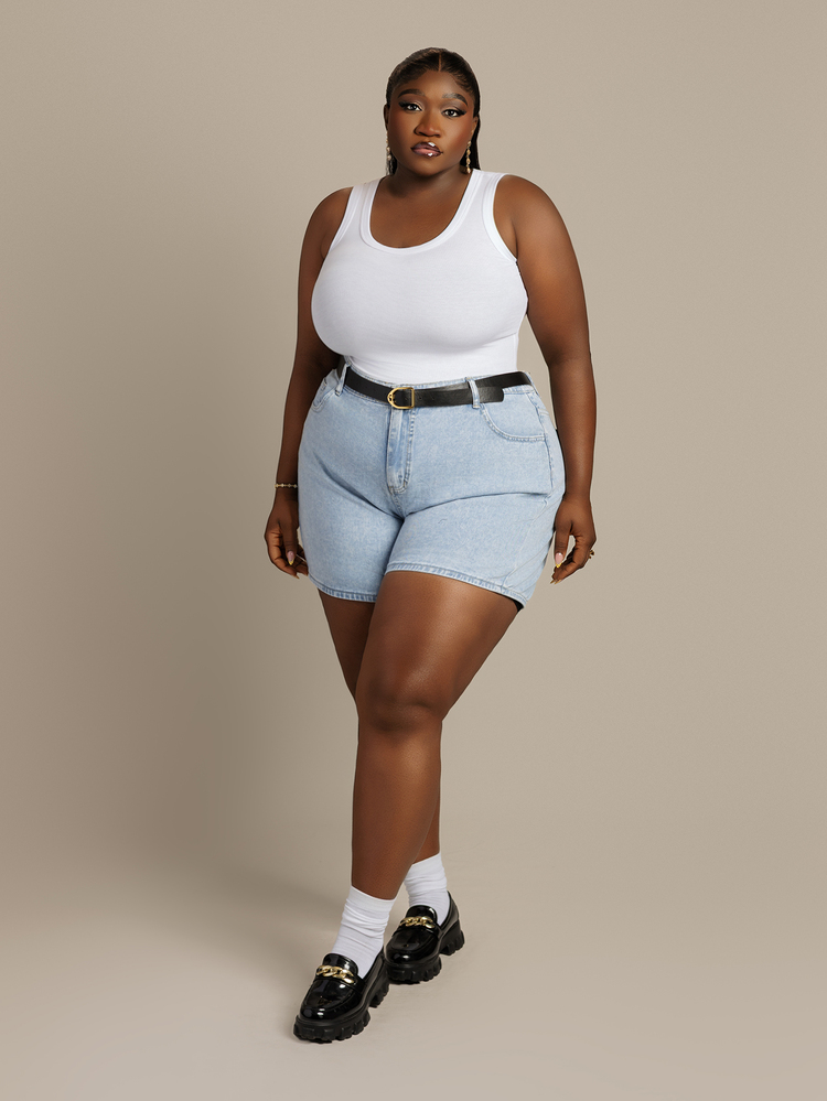 CurvyTilda 大码女式时尚百搭蝴蝶结刺绣牛仔短裤 - 淺色水洗藍 - 查看 3