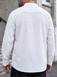 Manfinity CasualCool 男士大尺碼純色簡約半開襟鈕扣長袖休閒襯衫，100%純棉，適合夏季與秋季，正式場合穿著 - 白色 - 查看 2