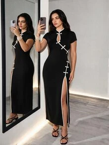 Formidée Plus Size Women's Black And White Cheongsam Dress,Elegant Summer 70's Chinese Style Fitted Long Dress,Contrast Color Button Collar,Front Slit,Party - Black and White - View 2