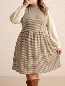 SHEIN CURVE+ فستان نسائي مقاس كبير 22W، فستان خريف/شتاء برقبة عالية وتصميم مرقع - متعدد الألوان - مشاهدة 3