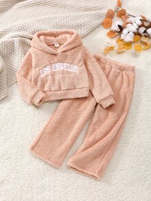 Girls' Autumn/Winter Flannel Set With Letter Embroidery - Apricot - View 7