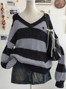 Resyla [Denim Effect] 女款時尚黑白條紋丹寧效果T恤，落肩圓領拼接設計，夏季休閒街頭風，適合城市度假、四季日常穿搭 - 黑色 - 查看 11