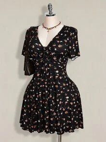 SHEIN ICON 大码女式碎花V领系腰优雅短袖派对连衣裙 - 黑色 - 查看 4