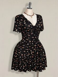 SHEIN ICON 大码女式碎花V领系腰优雅短袖派对连衣裙 - 黑色 - 查看 7
