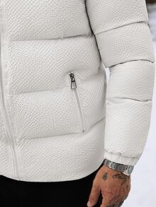 Manfinity Homme Men's Beige Waffle Texture Quilted Puffer Jacket With Hood, Zipper Closure And Pockets, Loose Short Fit Autumn/Winter Outerwear For Casual Street And Campus Wear - Apricot - View 3