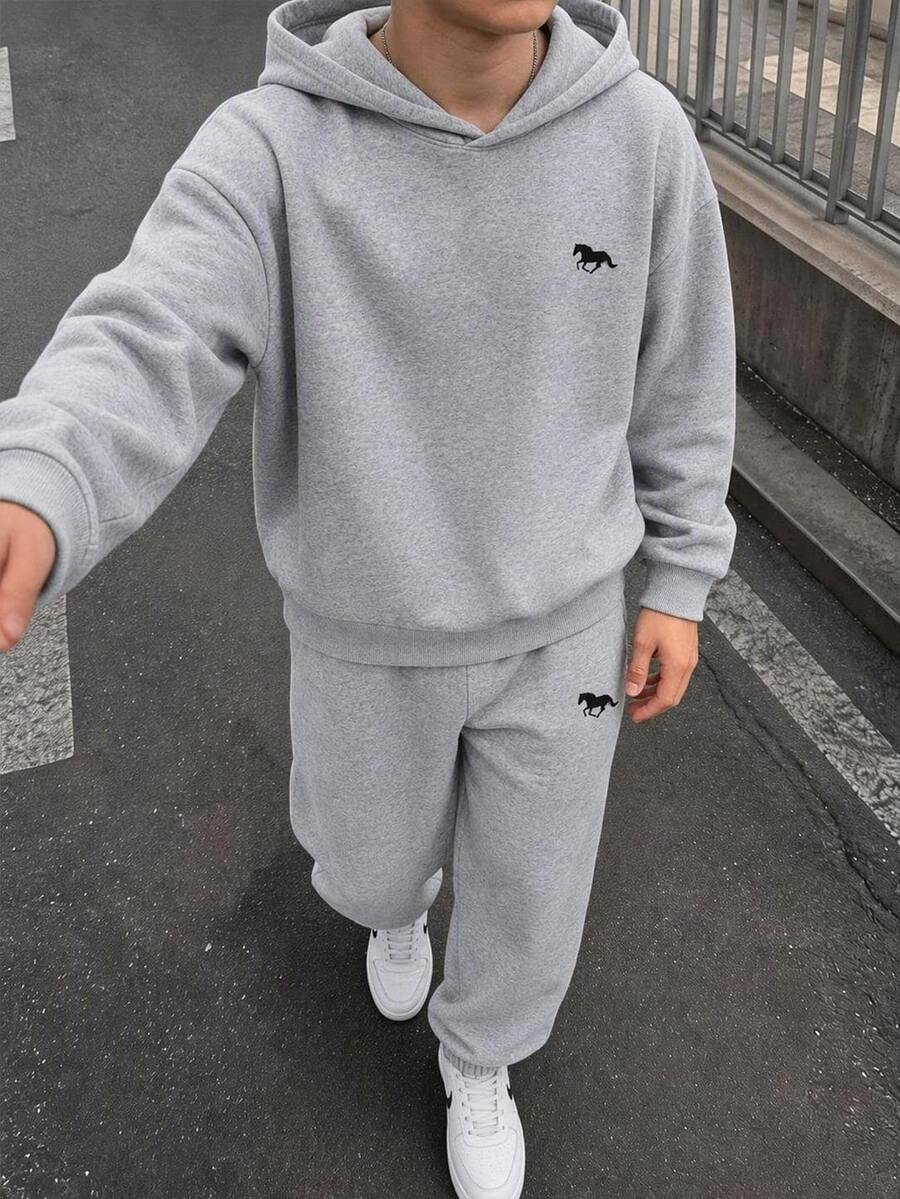 SHEIN Teen Boy 2pcs Teen Boys Casual Pony Print Grey Basic Hoodie And Sweatpants, Perfect For The Fall/Winter Back-To-School Season. - Light Grey - View 1