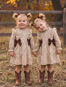 SHEIN Baby Girl Floral Print Bow Decor Dress - Khaki - View 1