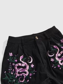 ROMWE Goth Women's Vintage Mysterious Vine Embroidered Star, Moon, Snake Embroidered Shorts - Black - View 4
