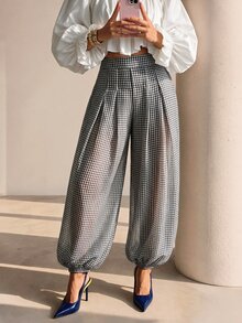 Structelle Celana Jogger Lipit Transparan Motif Kotak-kotak Kasual Wanita - Hitam - View 5
