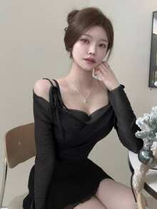 DAZY Women's Solid Color Mesh Ruched Crop Long Sleeve T-Shirt Going Out Tops Women - Black - View 4