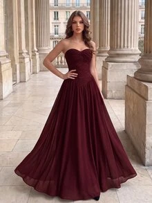 Modelyn فستان سهرة نسائي بلون موحد مطوي أنيق بخصر مشدود بدون حمالات - عنابي اللون - مشاهدة 4
