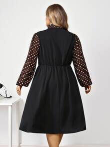 SHEIN CURVE+ Plus Size Solid Color Diamond Pattern Hooded Far Infrared Padded Coat, Christmas - Black - View 2