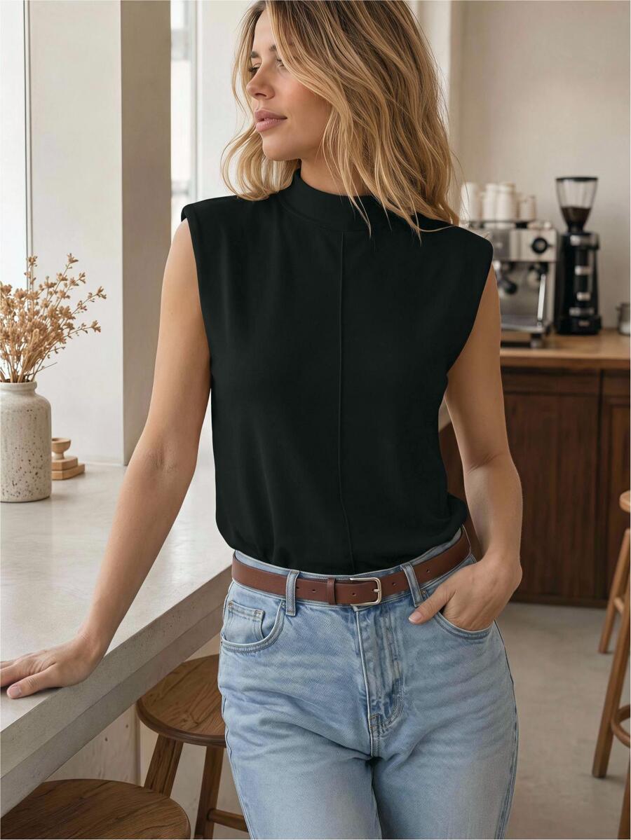 Easowa Women's Elegant Short Sleeve Round Neck T-Shirt With Simple Design, Perfect For Casual Occasions - Black - View 1