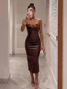 Silquee Gaun Panjang Wanita Tanpa Tali, Model Pas Badan, Bahan Kulit PU Warna Polos - Coklat - View 2