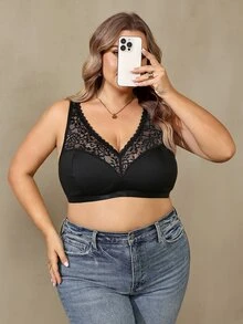 SHEIN CURVE+ 大尺碼女款純色對比蕾絲短版時尚背心 - 黑色 - 查看 3